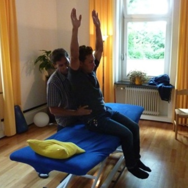 Tobias Weis in der Behandlung Tobias Weis Myo1