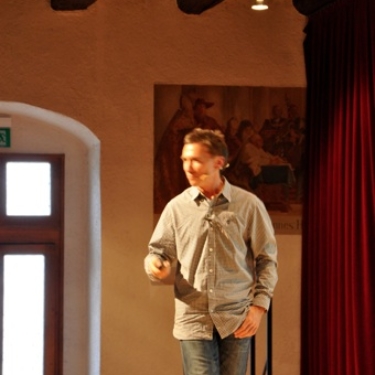 Kurt Mosetter bei einem Vortrag im Konstanzer Konzil 2012